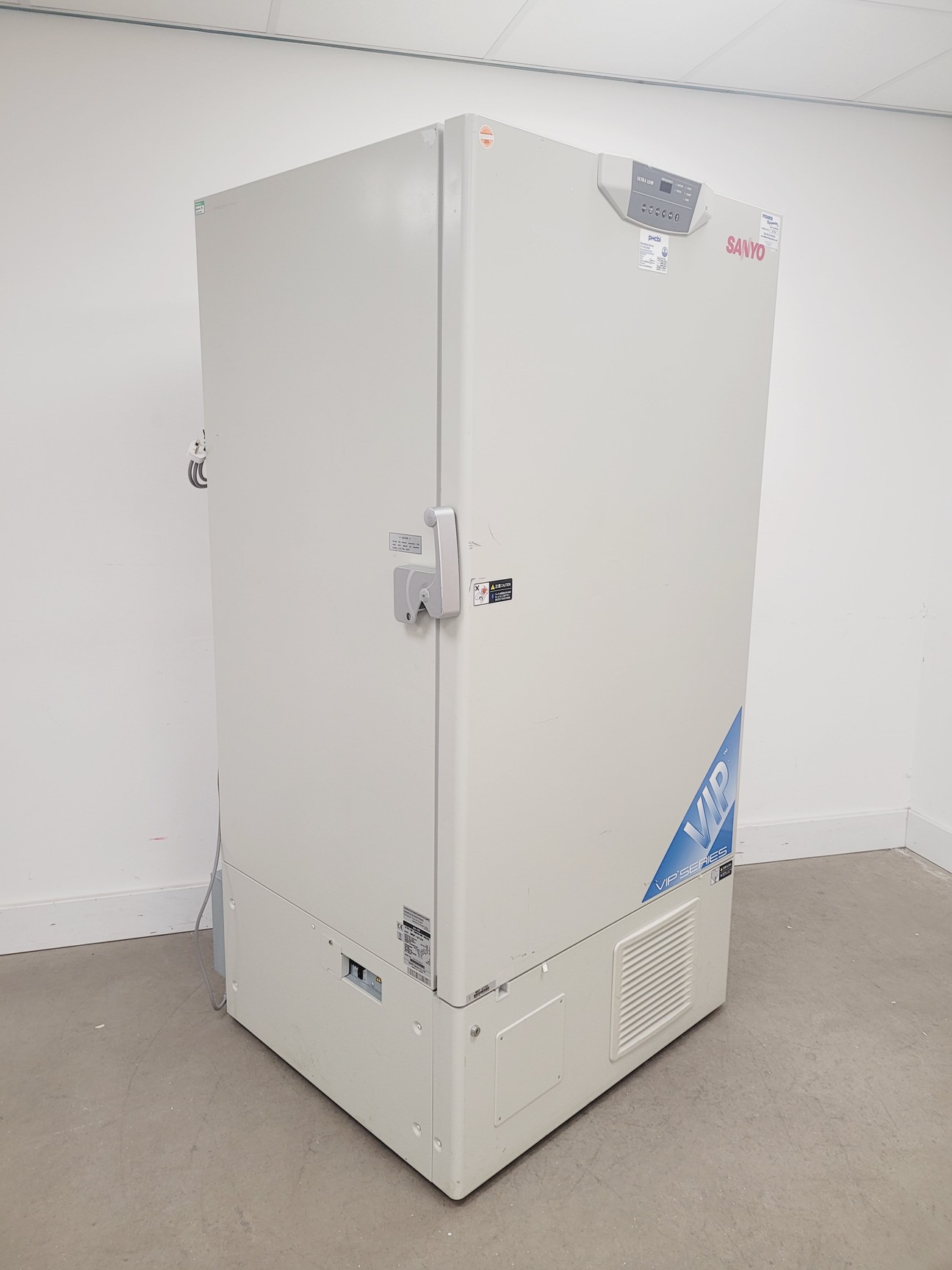 Image of Sanyo -86 ULT Freezer - Model - MDF-U74V Lab