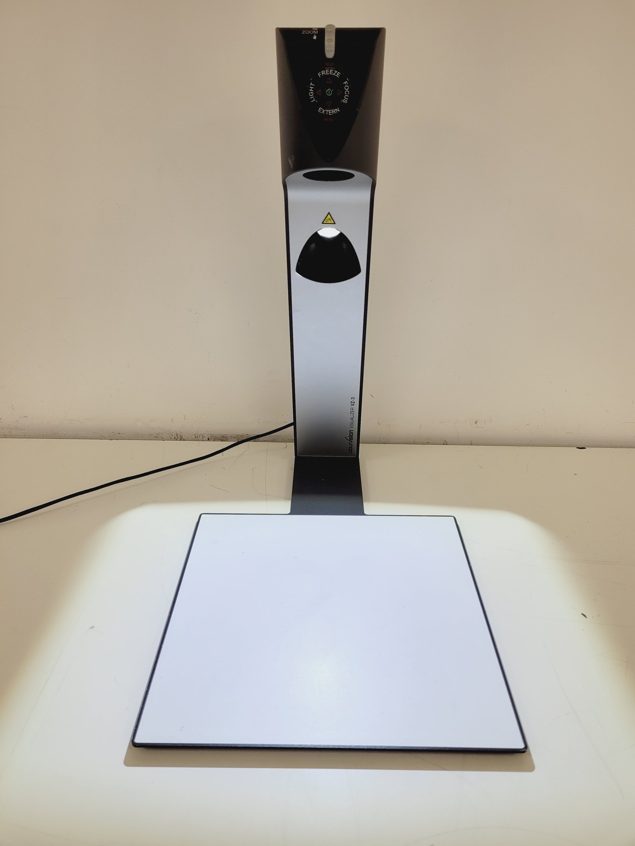 Image of 13 x WolfVision V7-3 Overhead Projectors