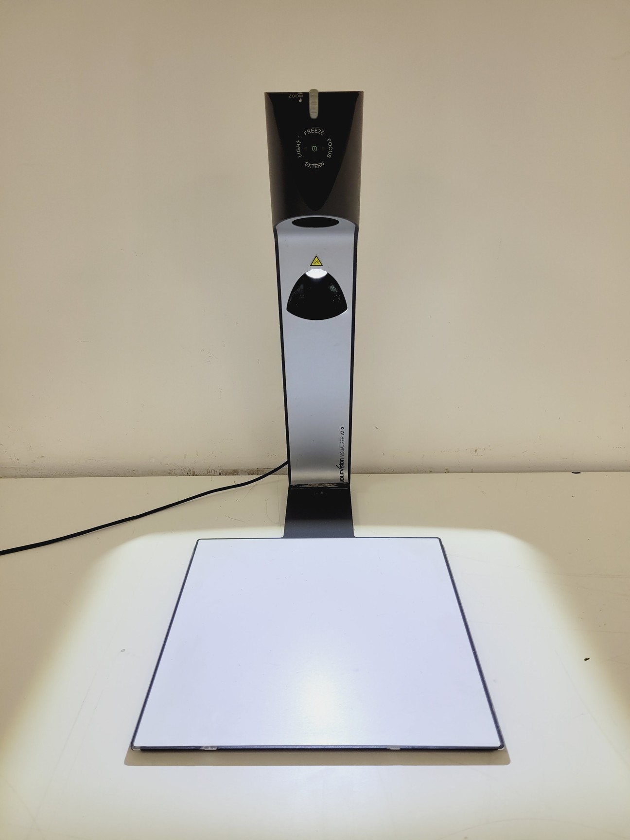 Image of 13 x WolfVision V7-3 Overhead Projectors