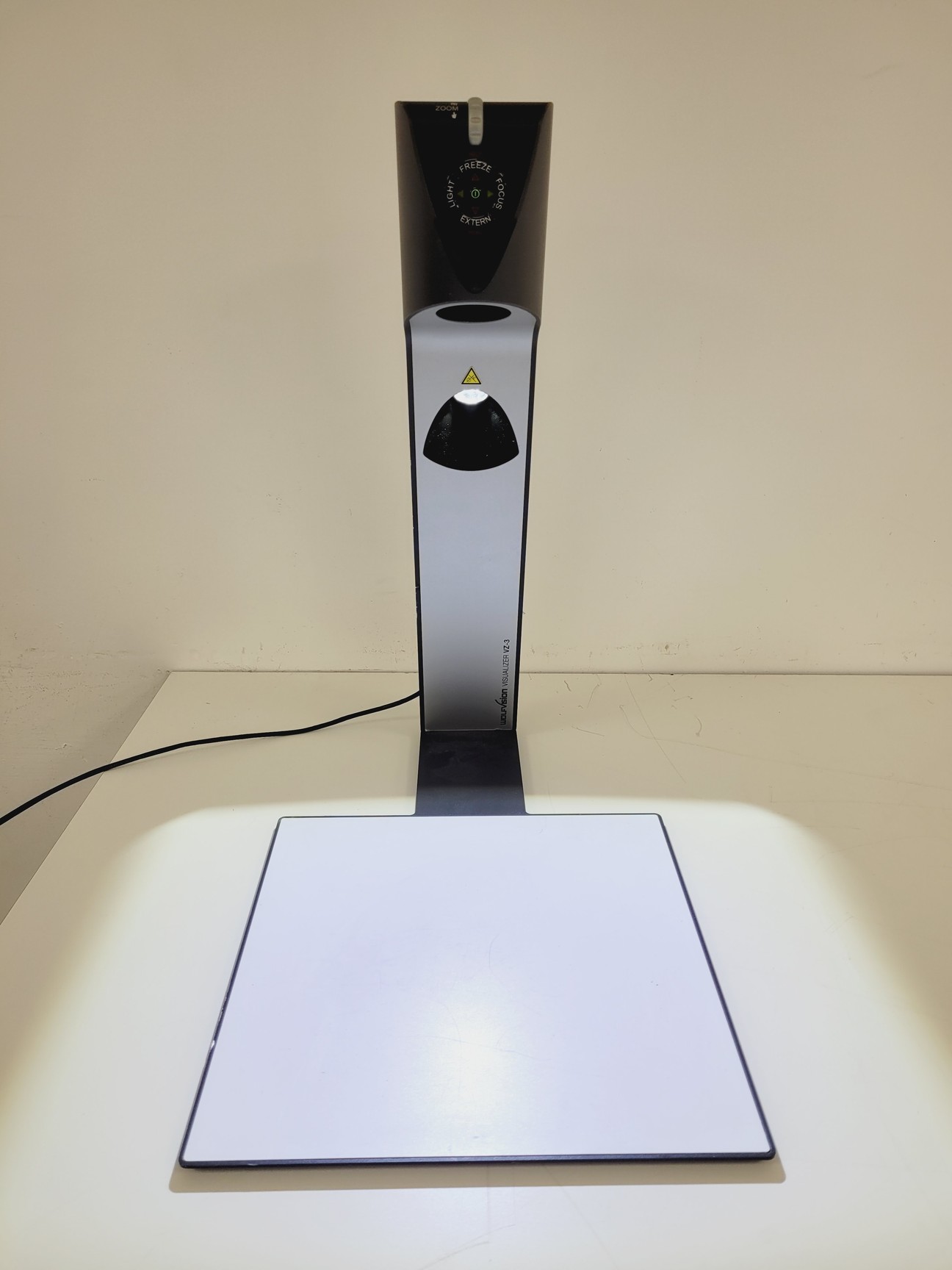 Image of 13 x WolfVision V7-3 Overhead Projectors