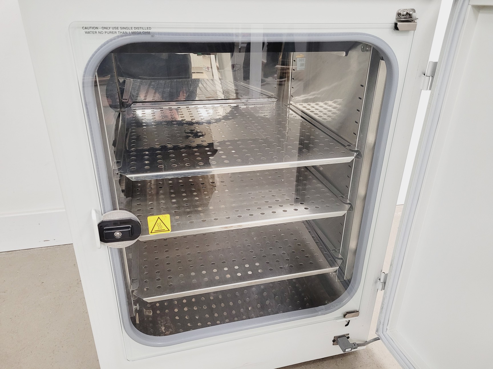 Image of Nuaire IR Direct Heat Incubator Model-NU-5510E Lab Spares/Repairs