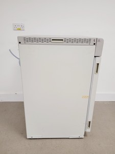 Thumbnail image of Nuaire IR Direct Heat Incubator Model No. NU-5510E Lab