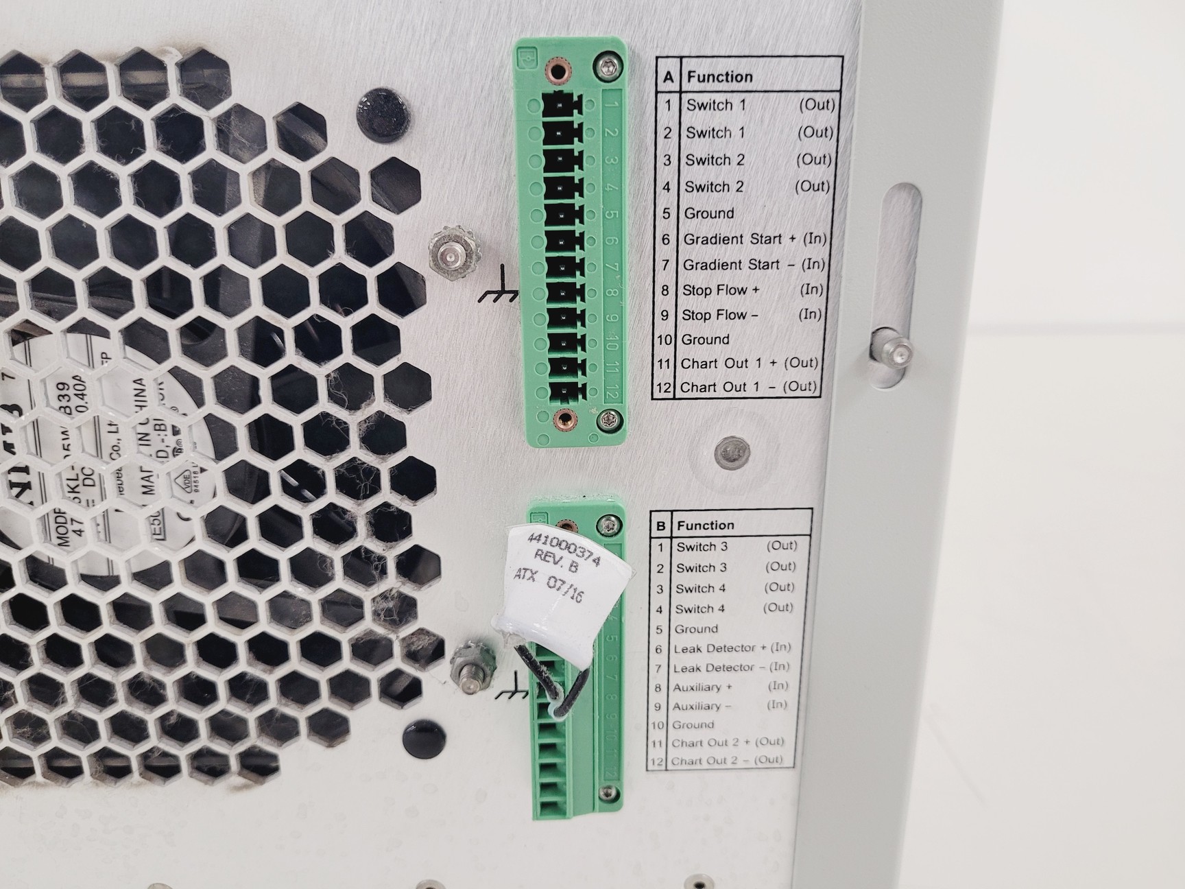 Image of Waters HPLC System - 2545 Binary, 515 Pump, 2998 Photodiode Array, SFO Lab