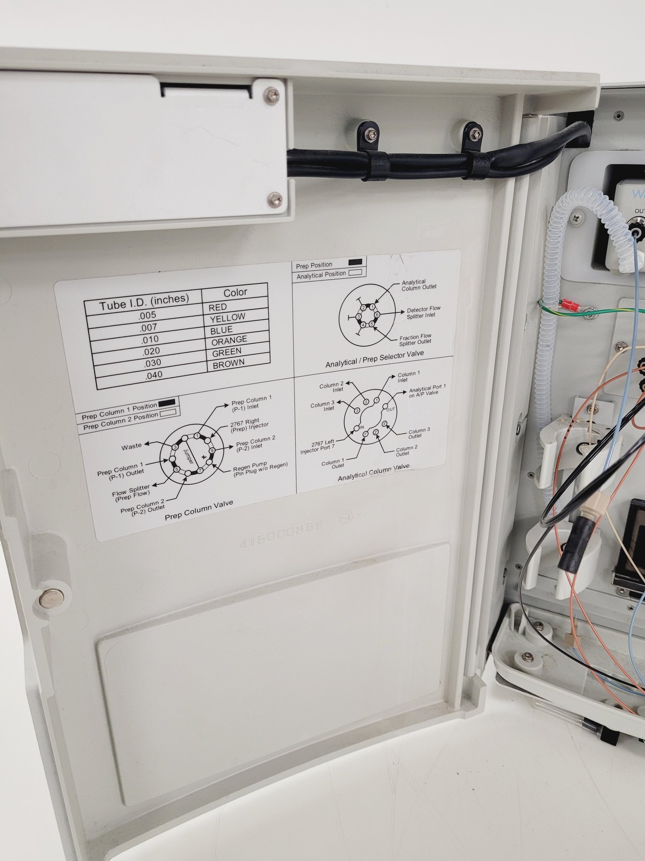 Image of Waters HPLC System - 2545 Binary, 515 Pump, 2998 Photodiode Array, SFO Lab