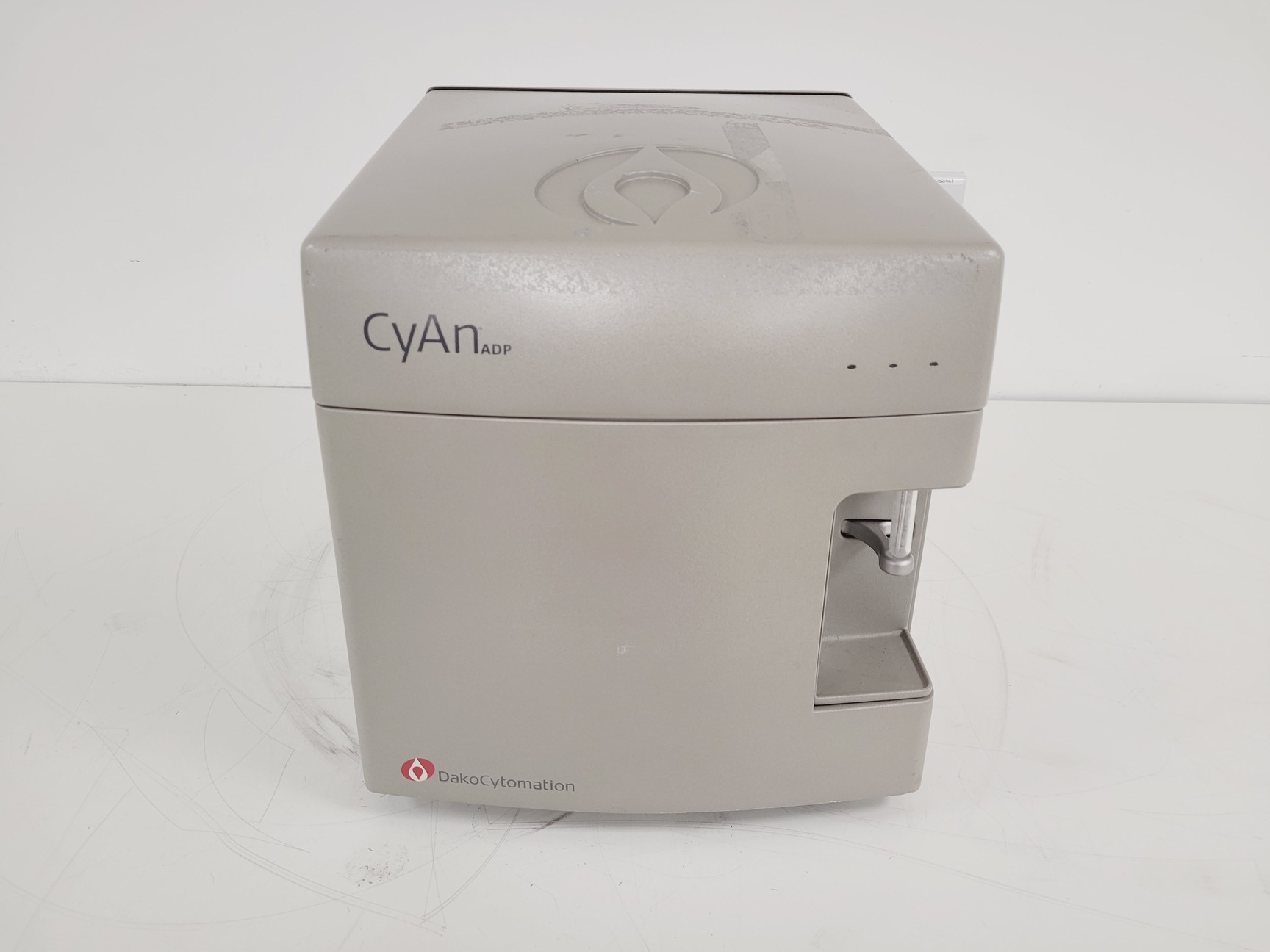Image of DakoCytomation Cyan ADP Flow Cytometer  Lab