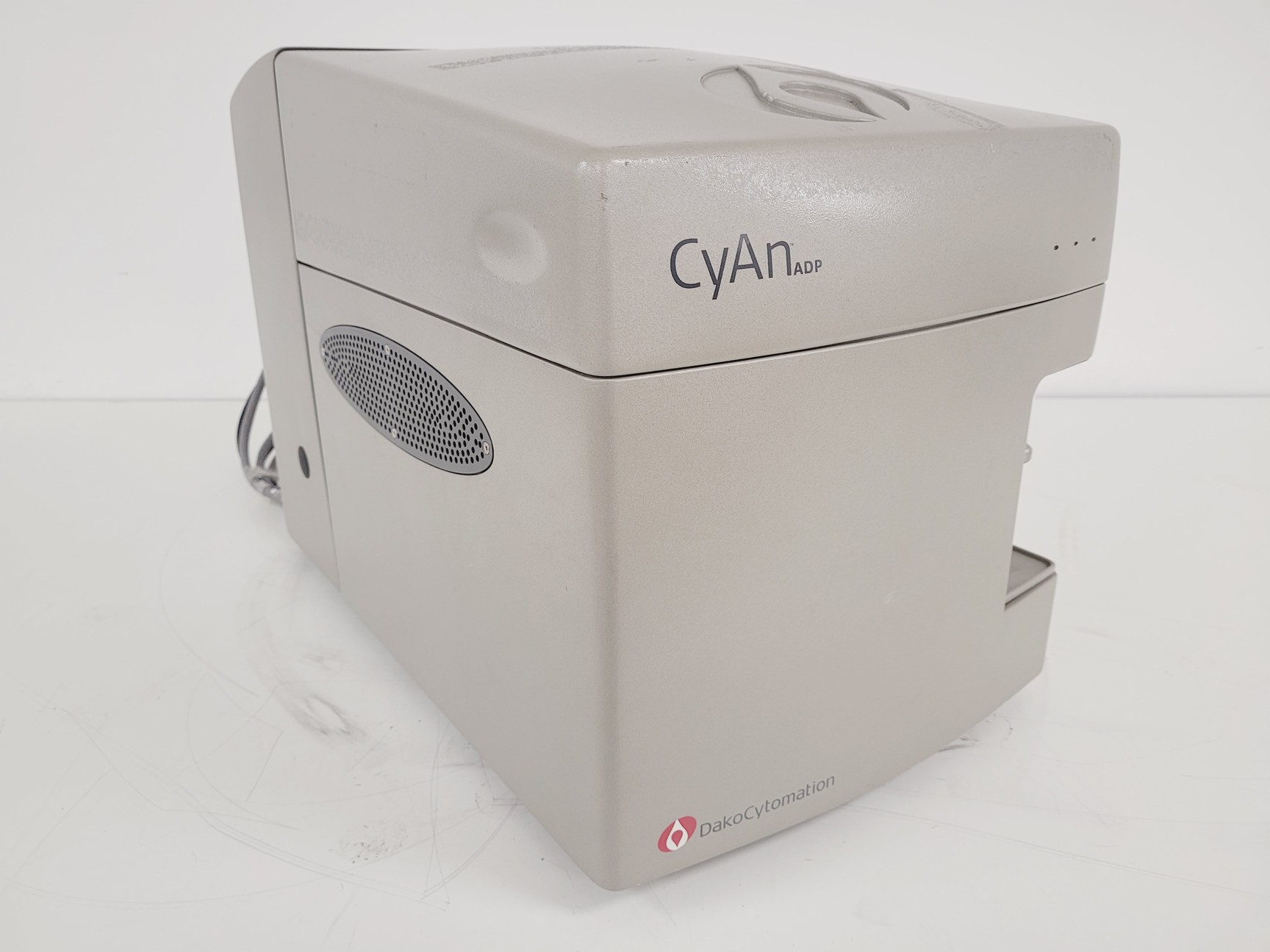 Image of DakoCytomation Cyan ADP Flow Cytometer  Lab
