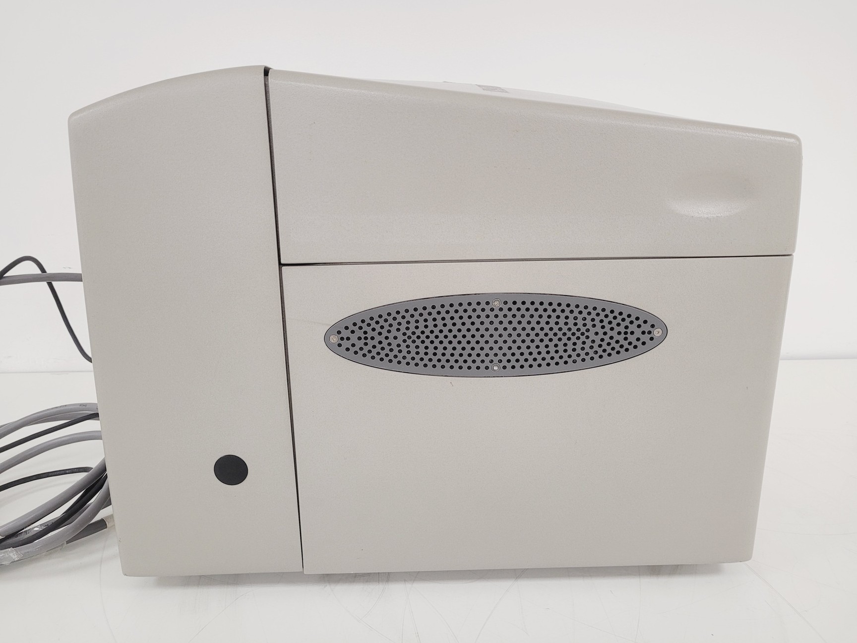 Image of DakoCytomation Cyan ADP Flow Cytometer  Lab