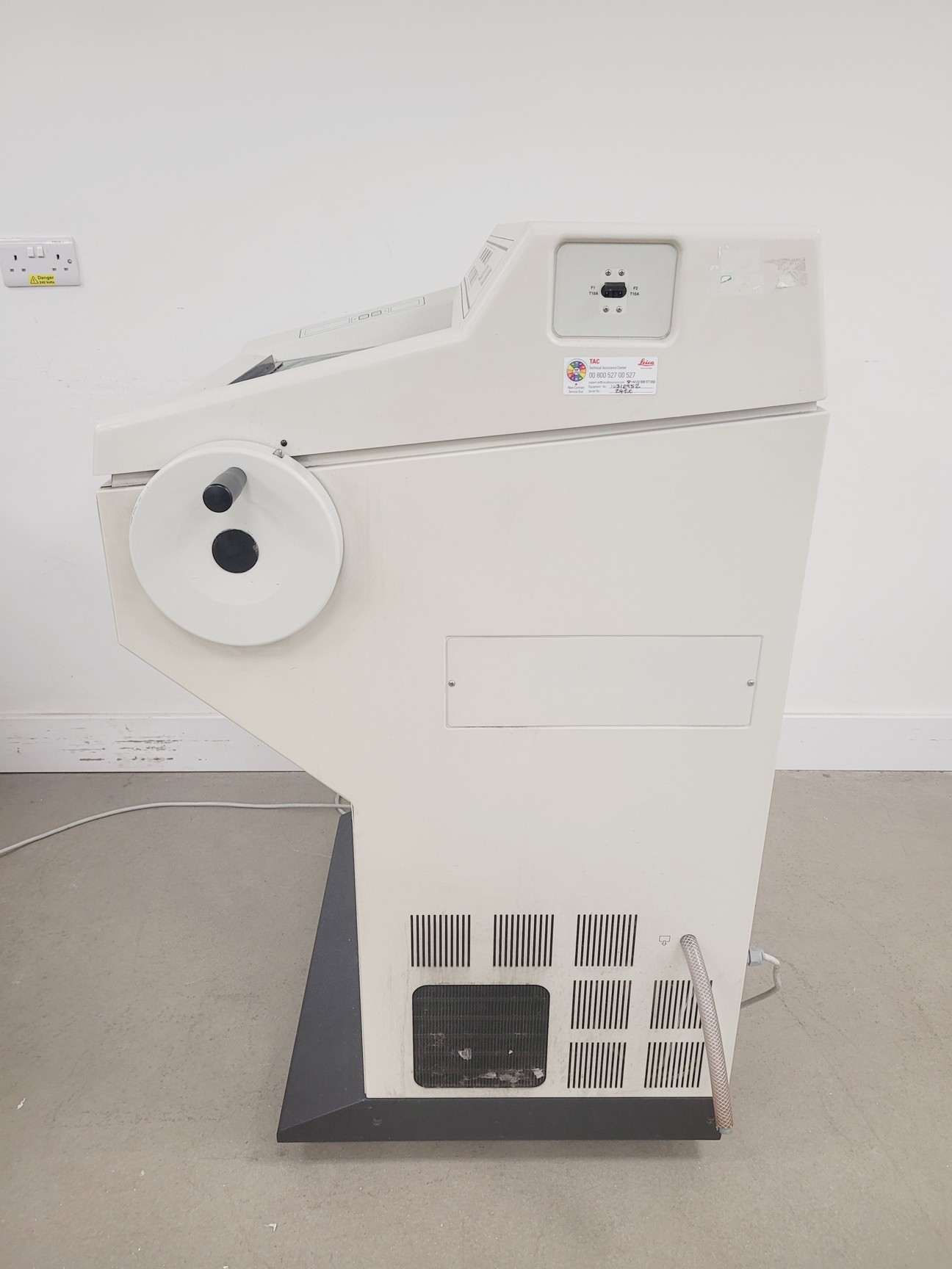 Image of Leica Cryostat CM1900 CM1900-1-1 Lab