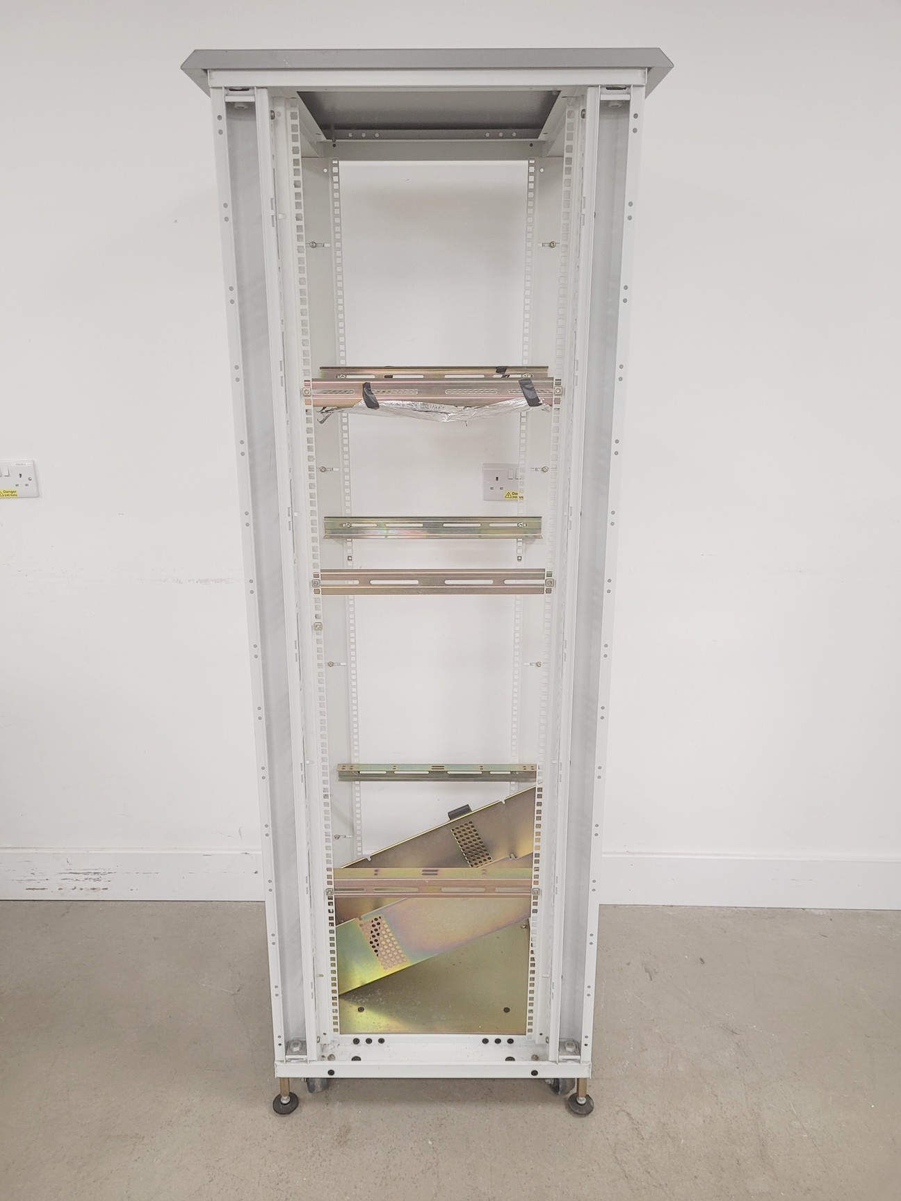 Image of 2 x Data Cabinet Rackmount Frame Units 