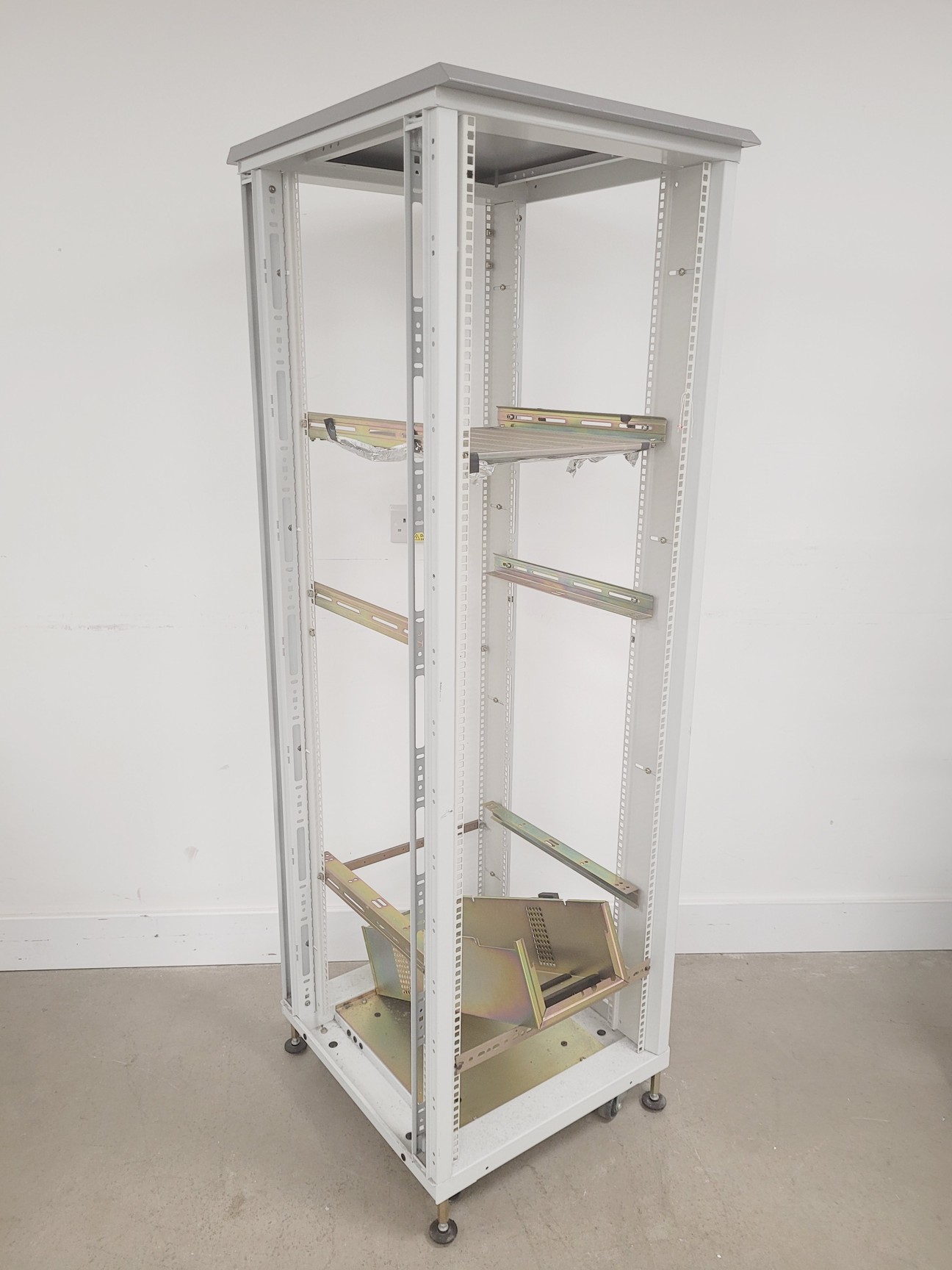 Image of 2 x Data Cabinet Rackmount Frame Units 