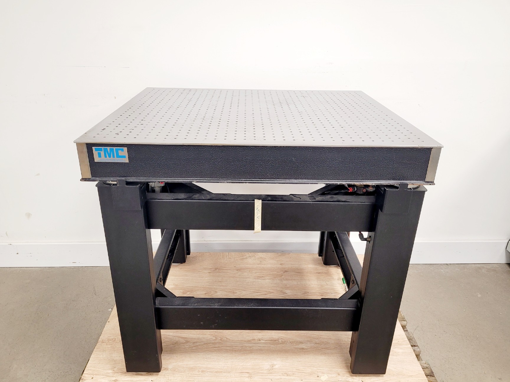 Image of TMC Optics Table Model-63-530 Vibration Isolation Table 