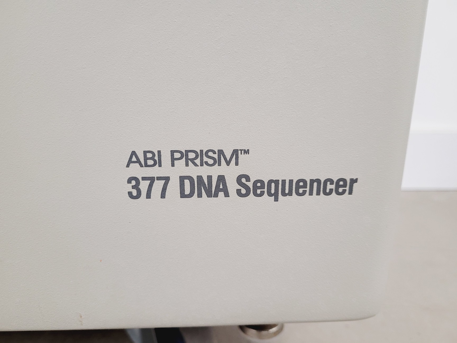 Image of Perkin Elmer Abi Prism 377 DNA Sequencer Lab