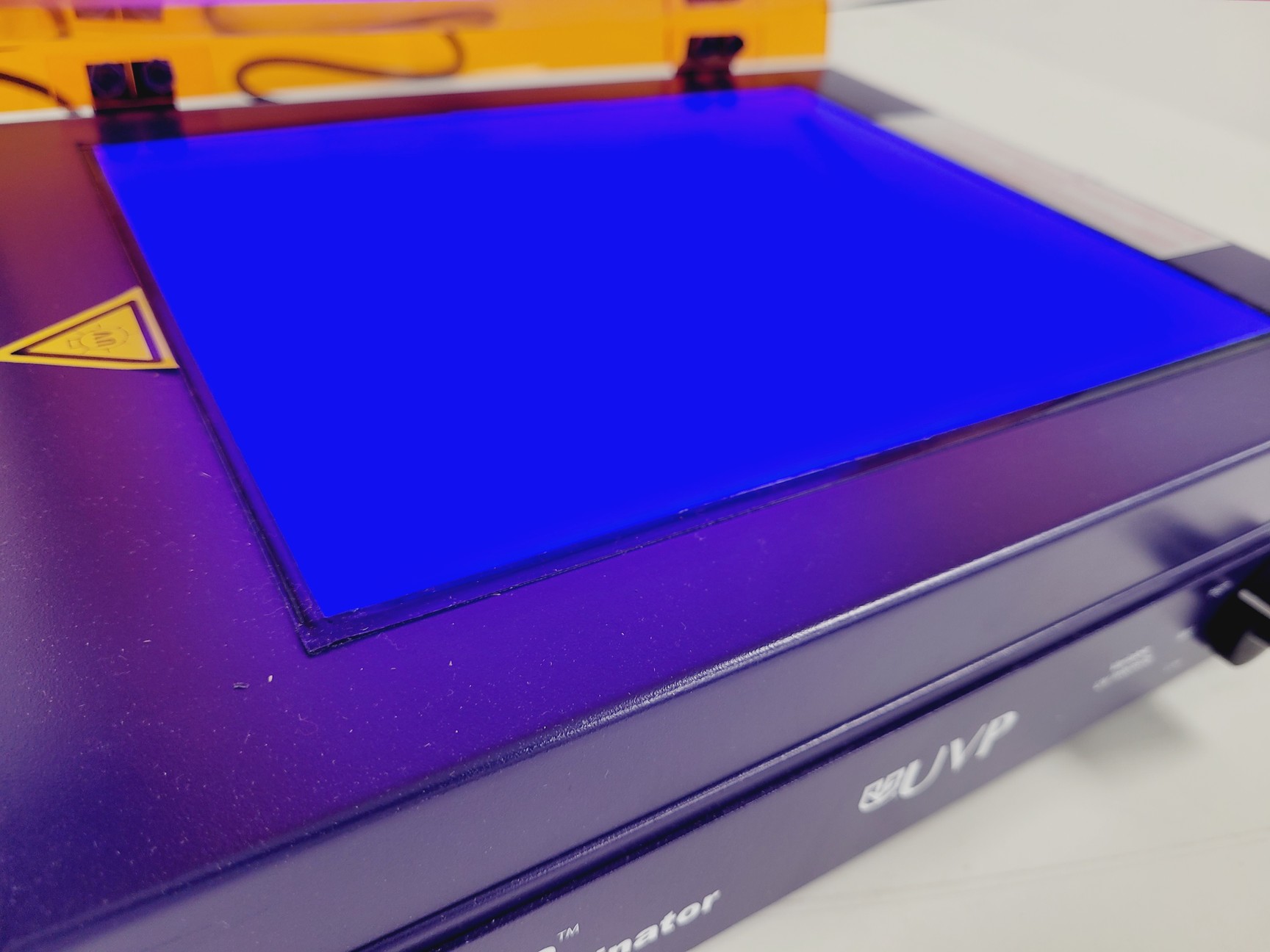 Image of UVP Visi-Blue Transilluminator Model Type VB-26 Lab