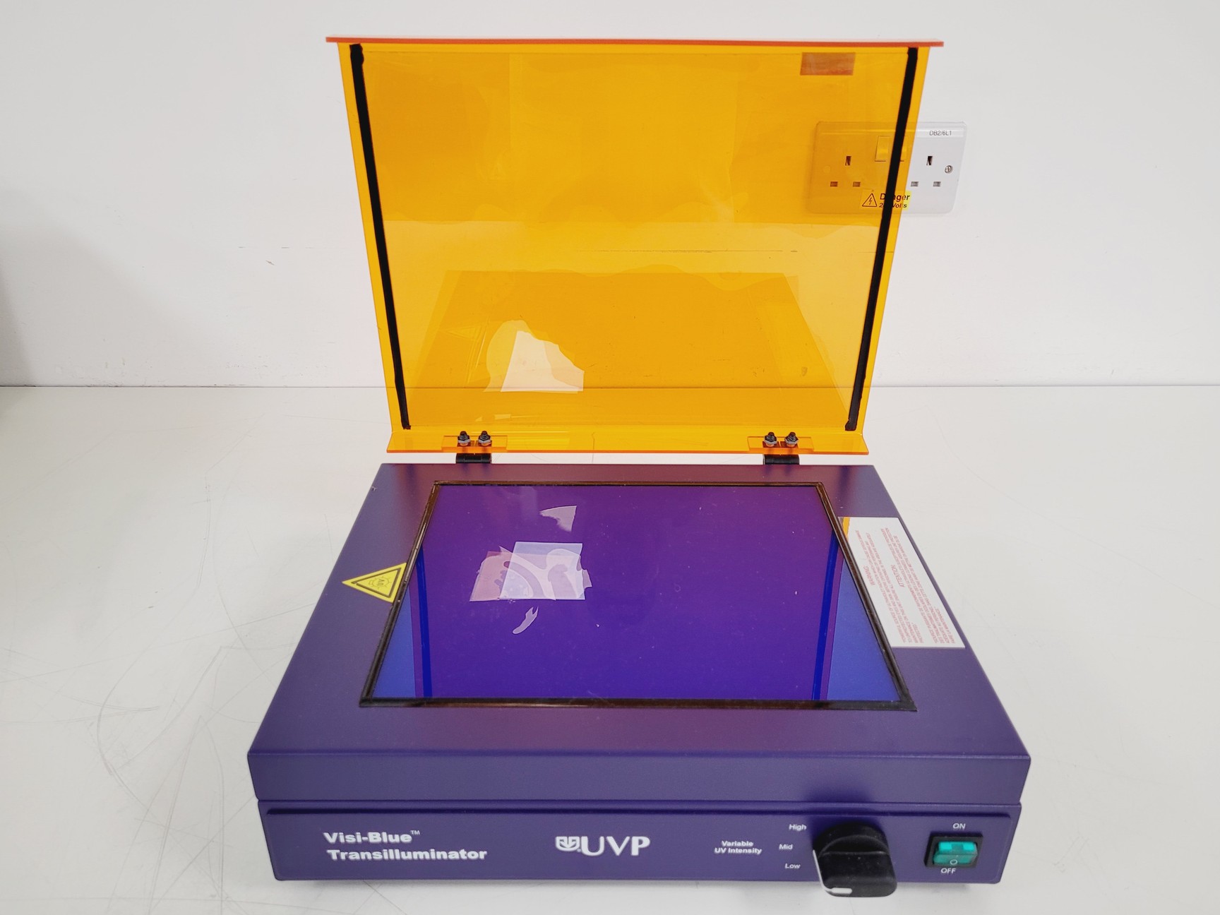 Image of UVP Visi-Blue Transilluminator Model VB-26 Lab