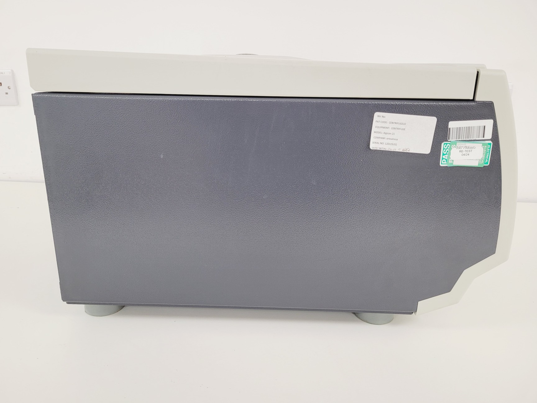 Image of Digicen 21 Table Top Centrifuge w/ RT 138 5000 rpm Rotor Lab