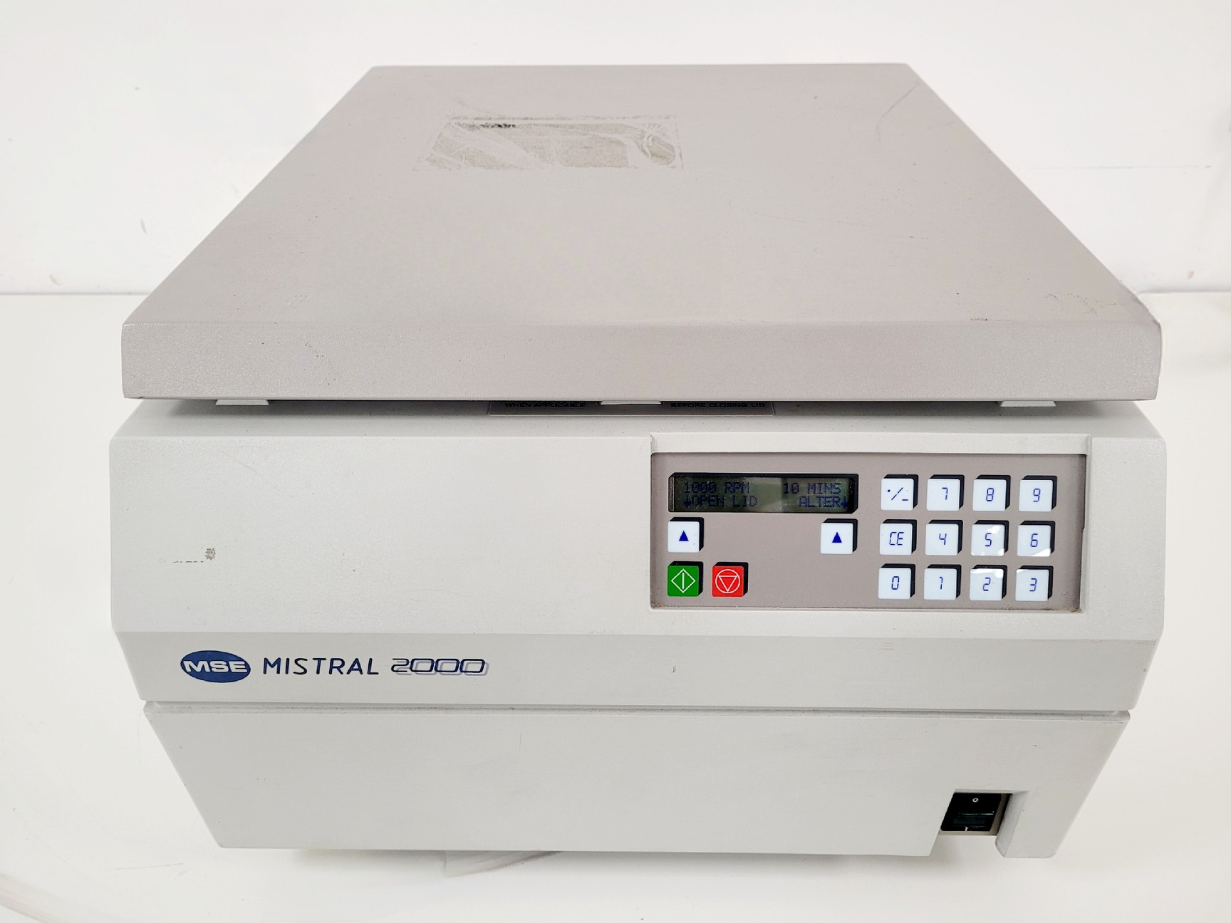 Image of MSE Mistral 2000 Bench Top Centrifuge Lab