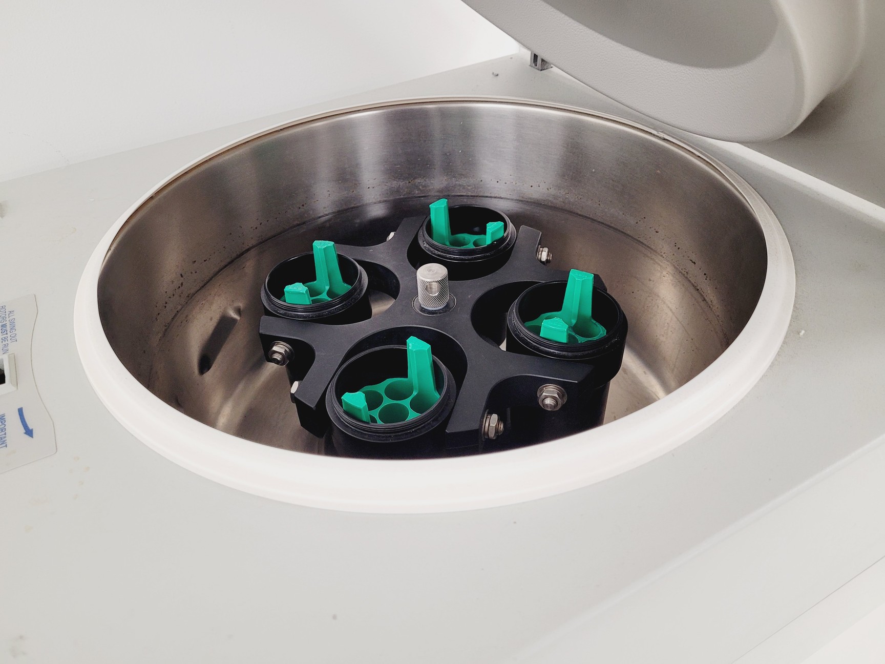 Image of MSE Mistral 2000 Bench Top Centrifuge Lab