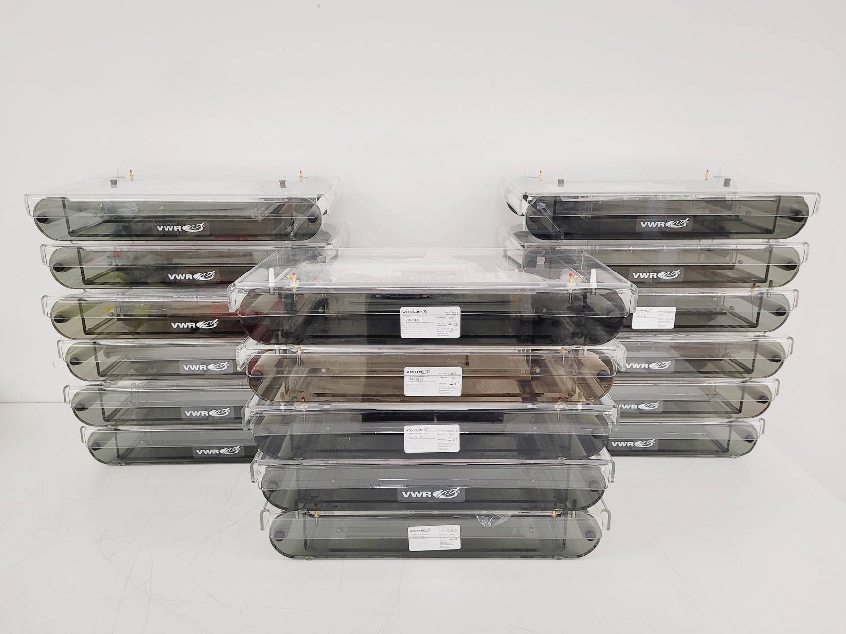 Image of 17x VWR Maxi 20 Electrophoresis Horizontal Gel Tanks Lab