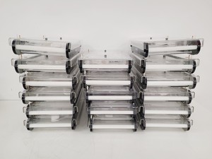 Thumbnail image of 17x VWR Maxi 20 Electrophoresis Horizontal Gel Tanks Lab