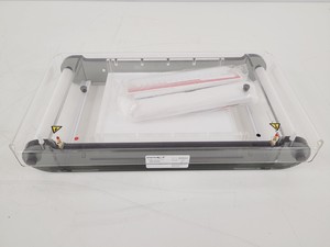 Thumbnail image of 17x VWR Maxi 20 Electrophoresis Horizontal Gel Tanks Lab
