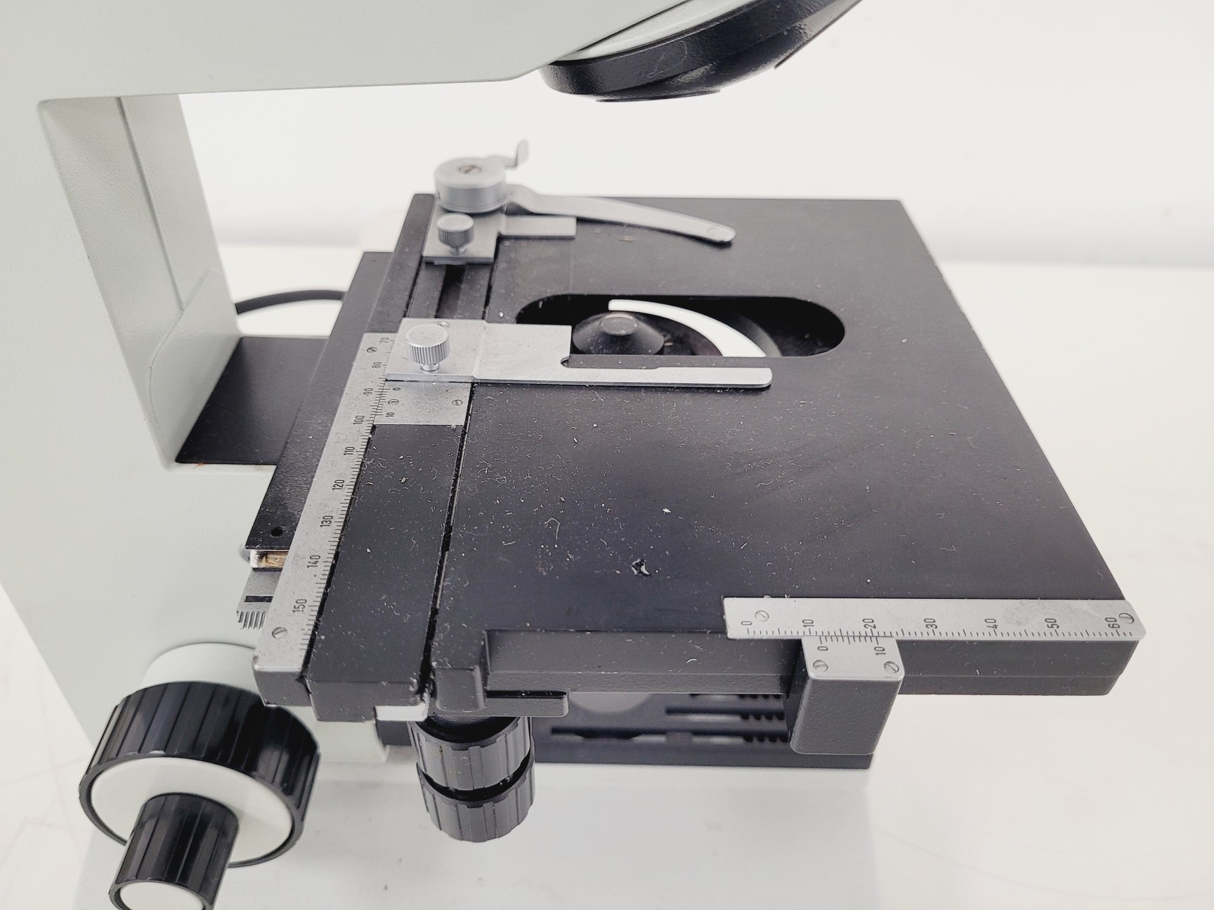 Image of Carl Zeiss Laboval 4 Microscope with 4 x Objectives HI 10 40 160/0.17 Lab