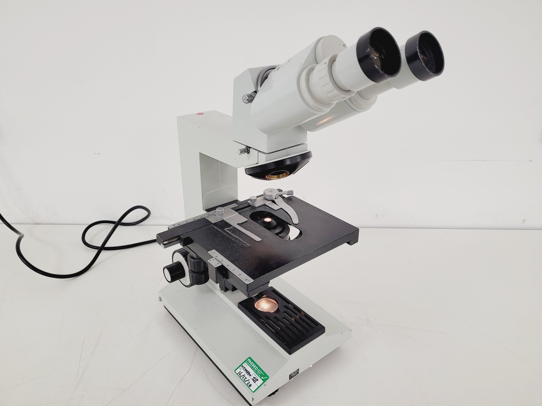 Image of Carl Zeiss Jena Laboval 4 Microscope w/ 4 x Objectives Jena 3.2 10 40 100 A  Lab