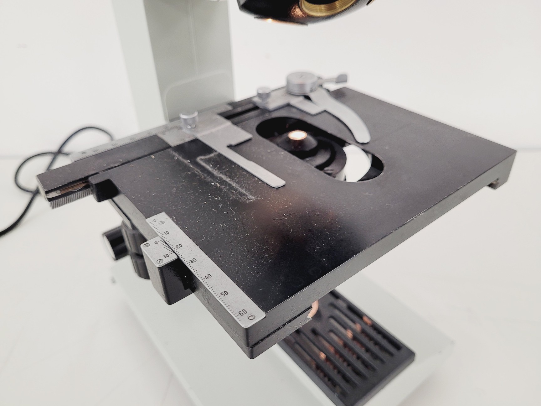 Image of Carl Zeiss Jena Laboval 4 Microscope w/ 4 x Objectives Jena 3.2 10 40 100 A  Lab