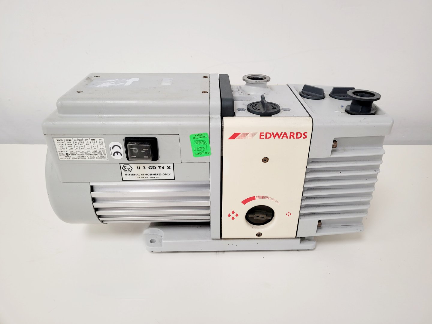 Image of Edwards RV3 Rotary Vane Vacuum Pump Lab