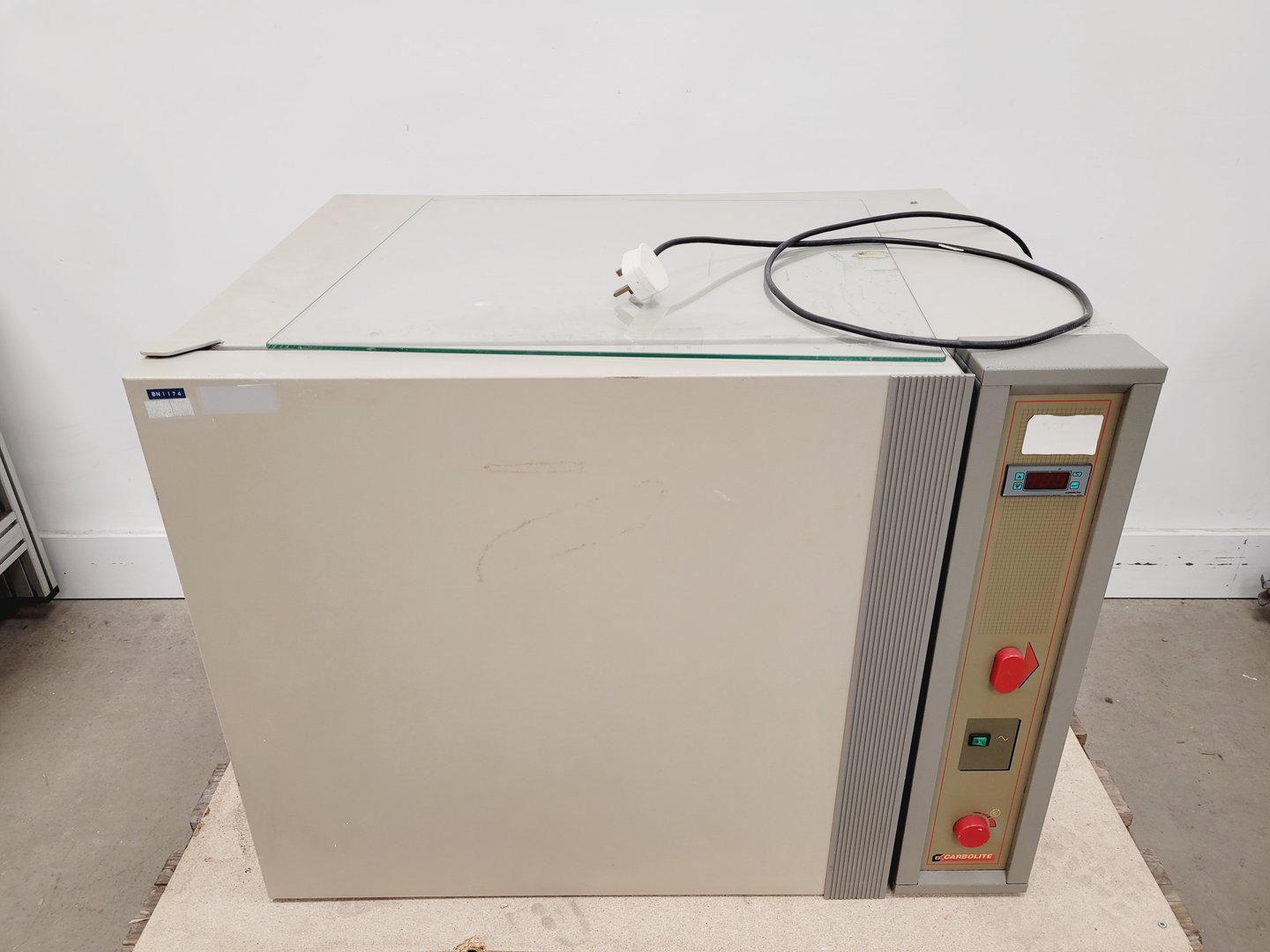 Image of Carbolite Laboratory Incubator PIF120 Lab