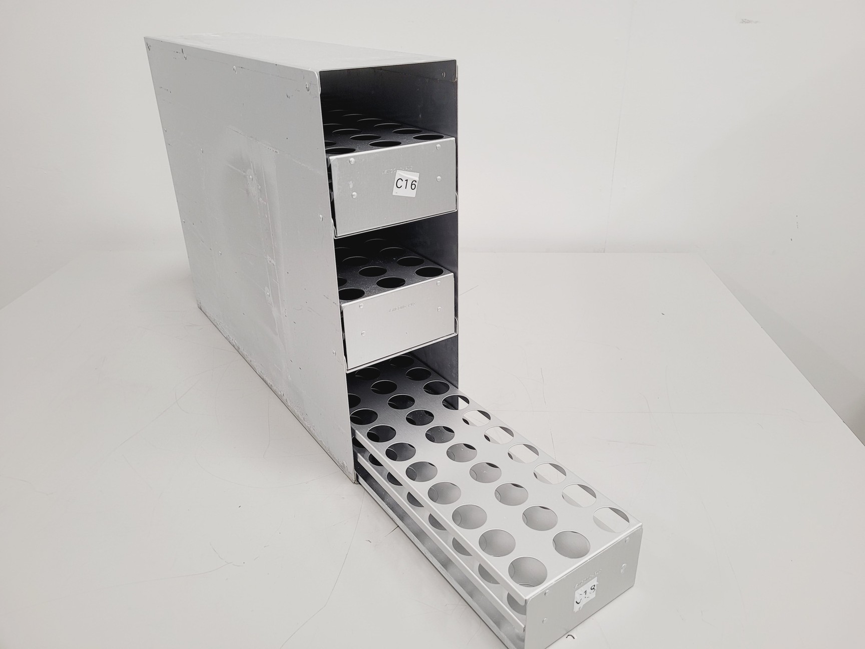 Image of New Brunswick U535 -86 Innova Low Temperature Freezer with Racking Lab
