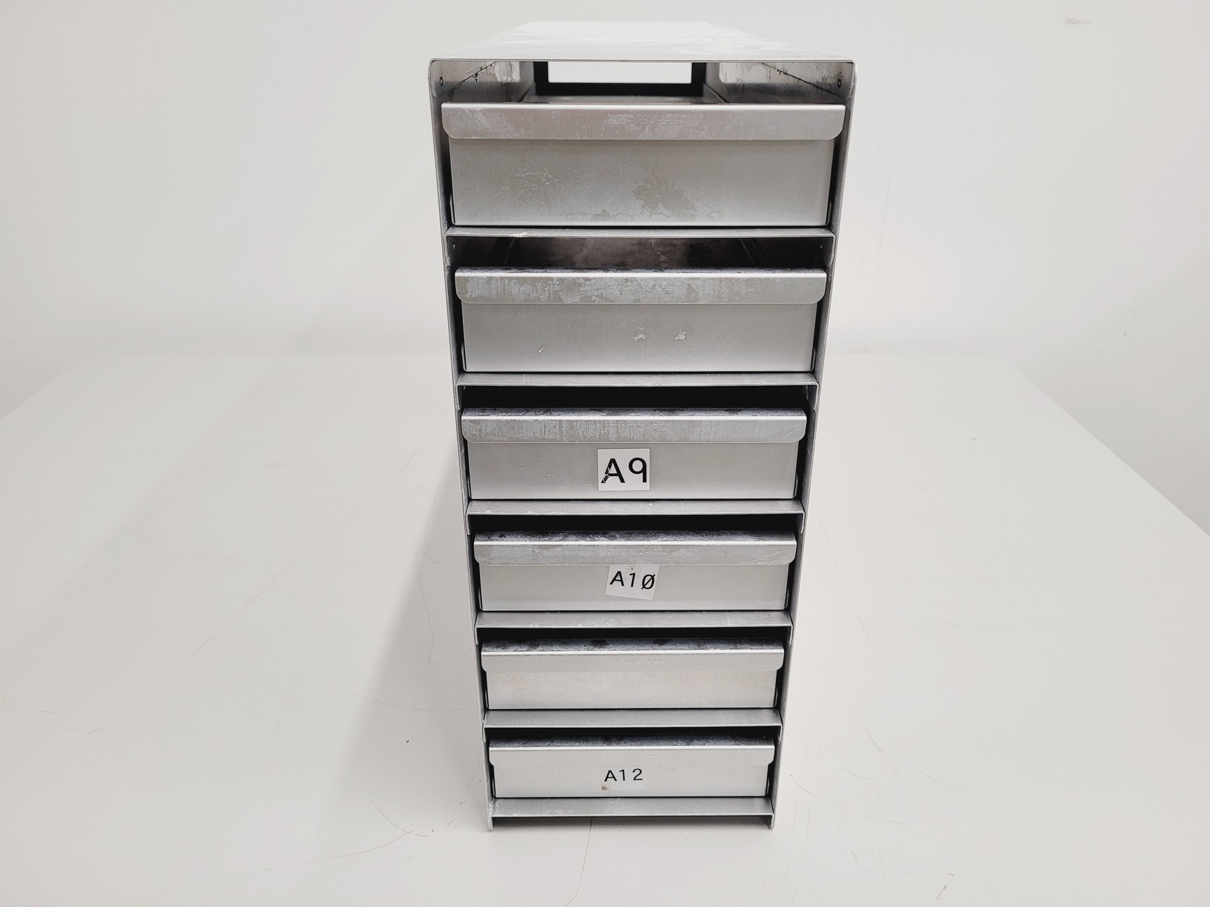 Image of New Brunswick U535 -86 Innova Low Temperature Freezer with Racking Lab