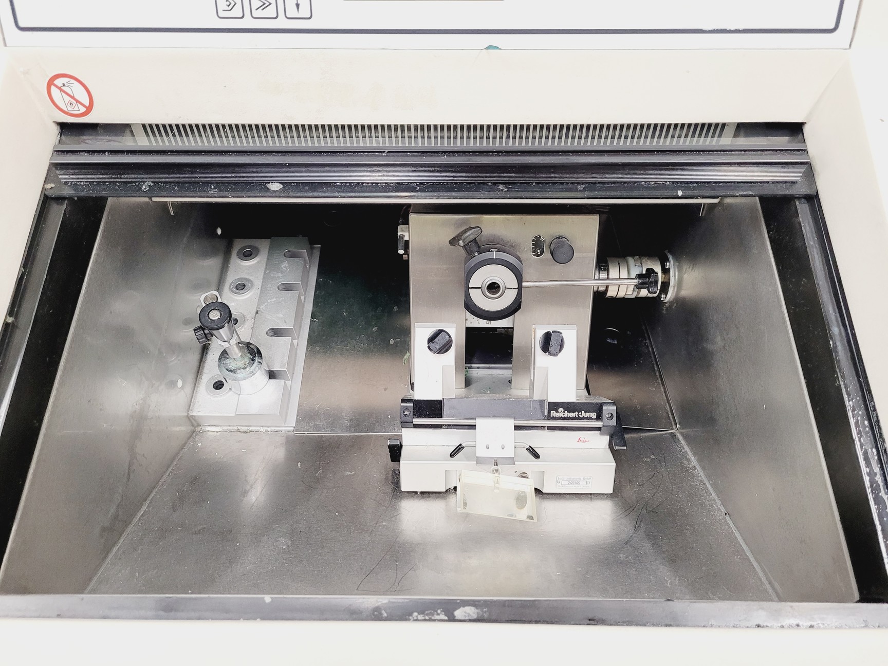 Image of Leica Cryocut 1800 Reichert-Jung CM1800 Spares/Repair Lab
