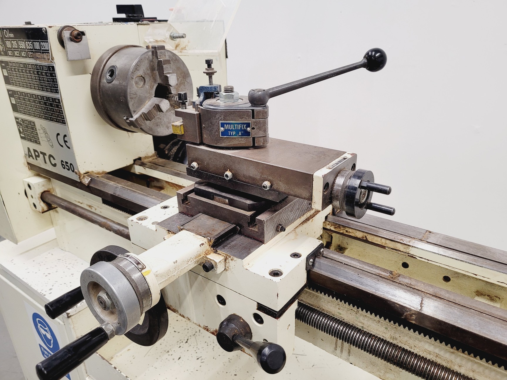 Image of Axminster APTC 650 Metal Lathe Floor Standing 1 Phase with Accessories