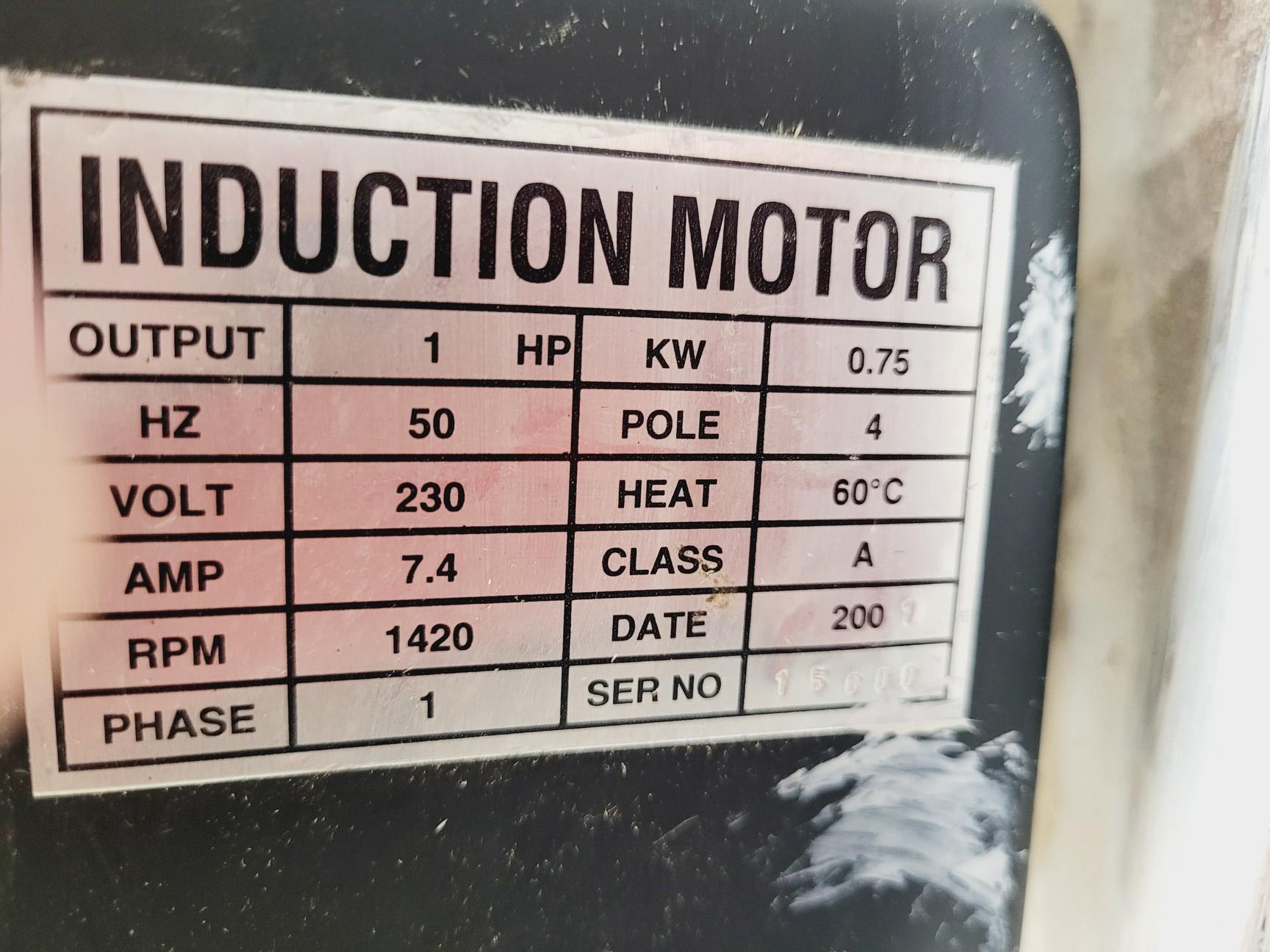 Image of Axminster APTC 650 Metal Lathe Floor Standing 1 Phase with Accessories