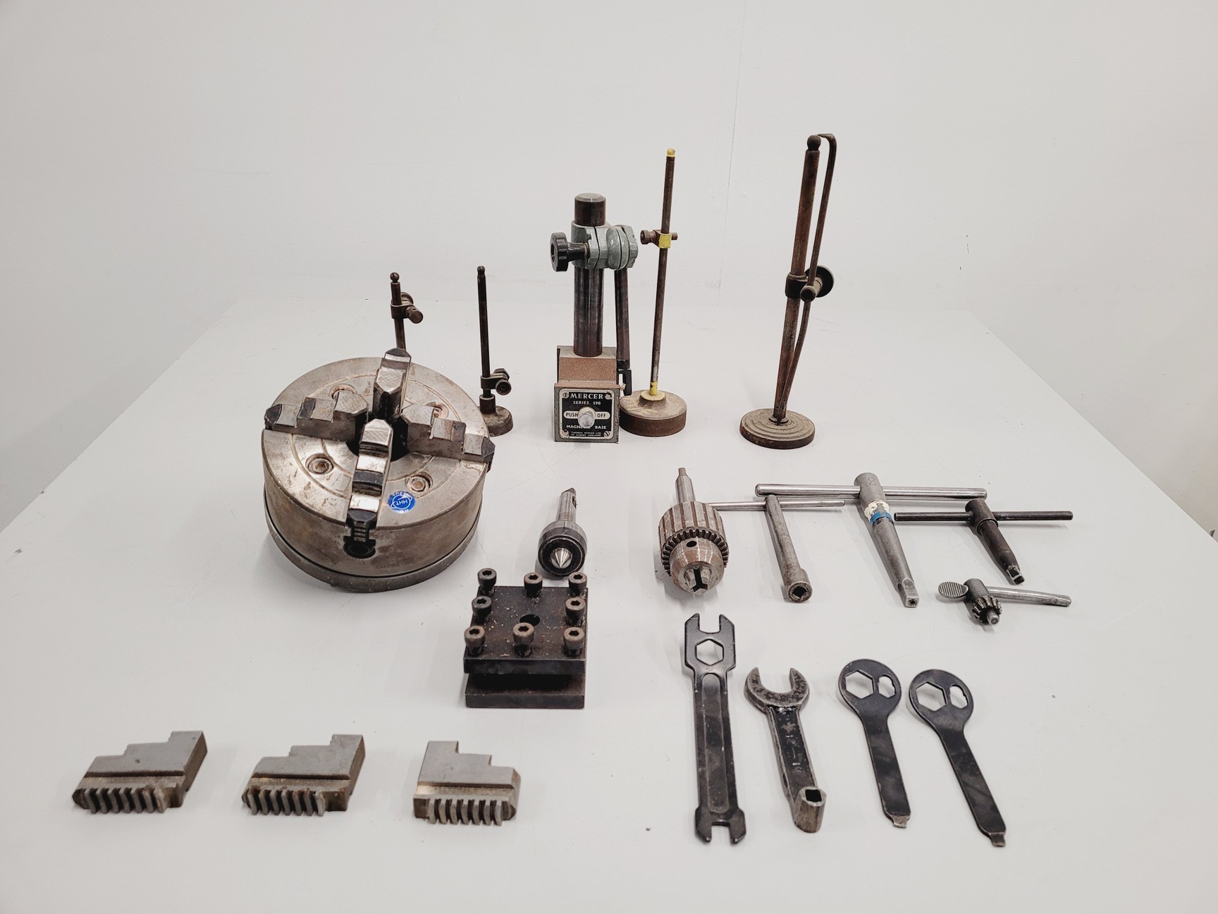 Image of Axminster APTC 650 Metal Lathe Floor Standing 1 Phase with Accessories