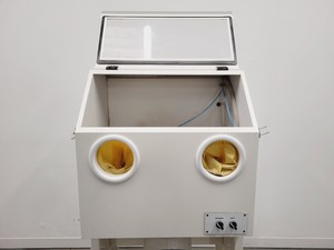 Thumbnail image of Blueprinter Cy-Clean BP100 3D Printing Cleaning Glovebox Floor Standing