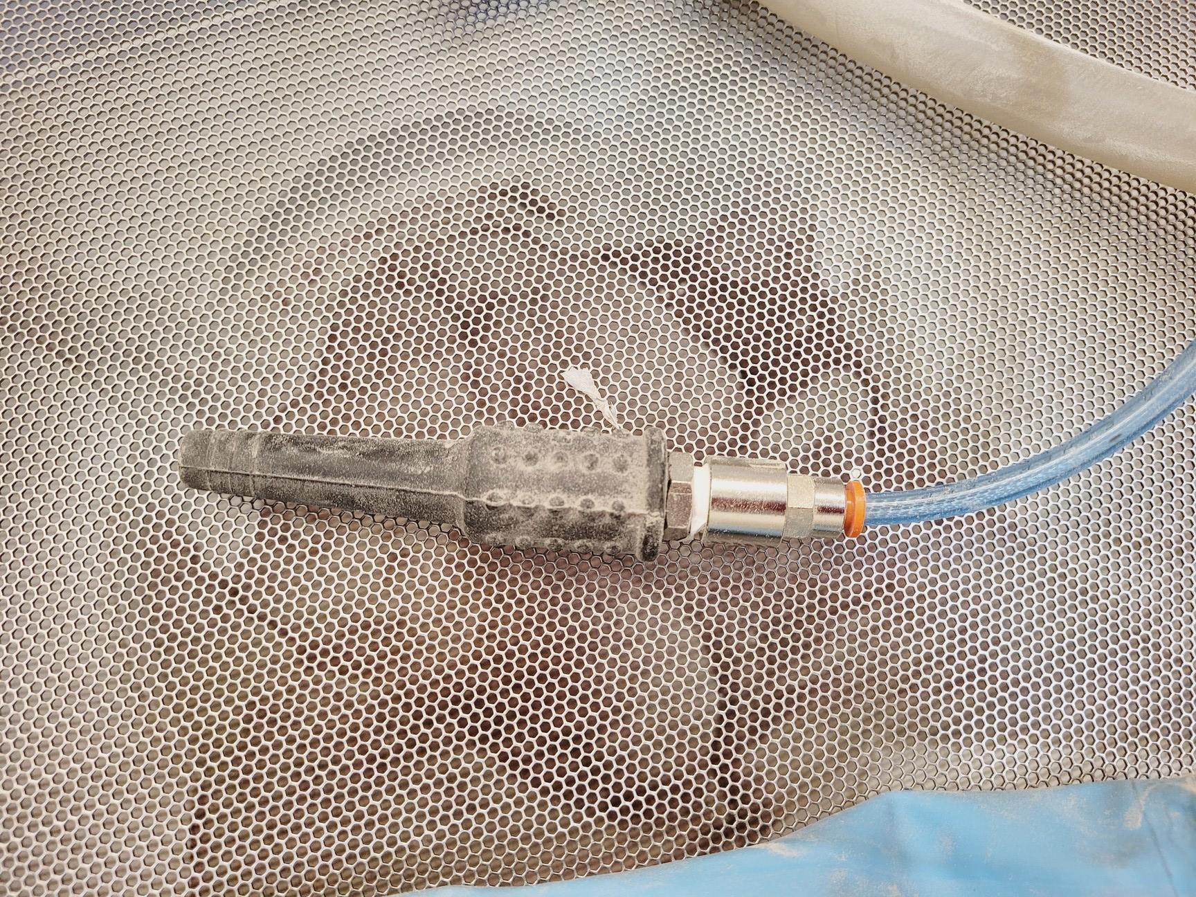 Image of Blueprinter Cy-Clean BP100 3D Printing Cleaning Glovebox Floor Standing