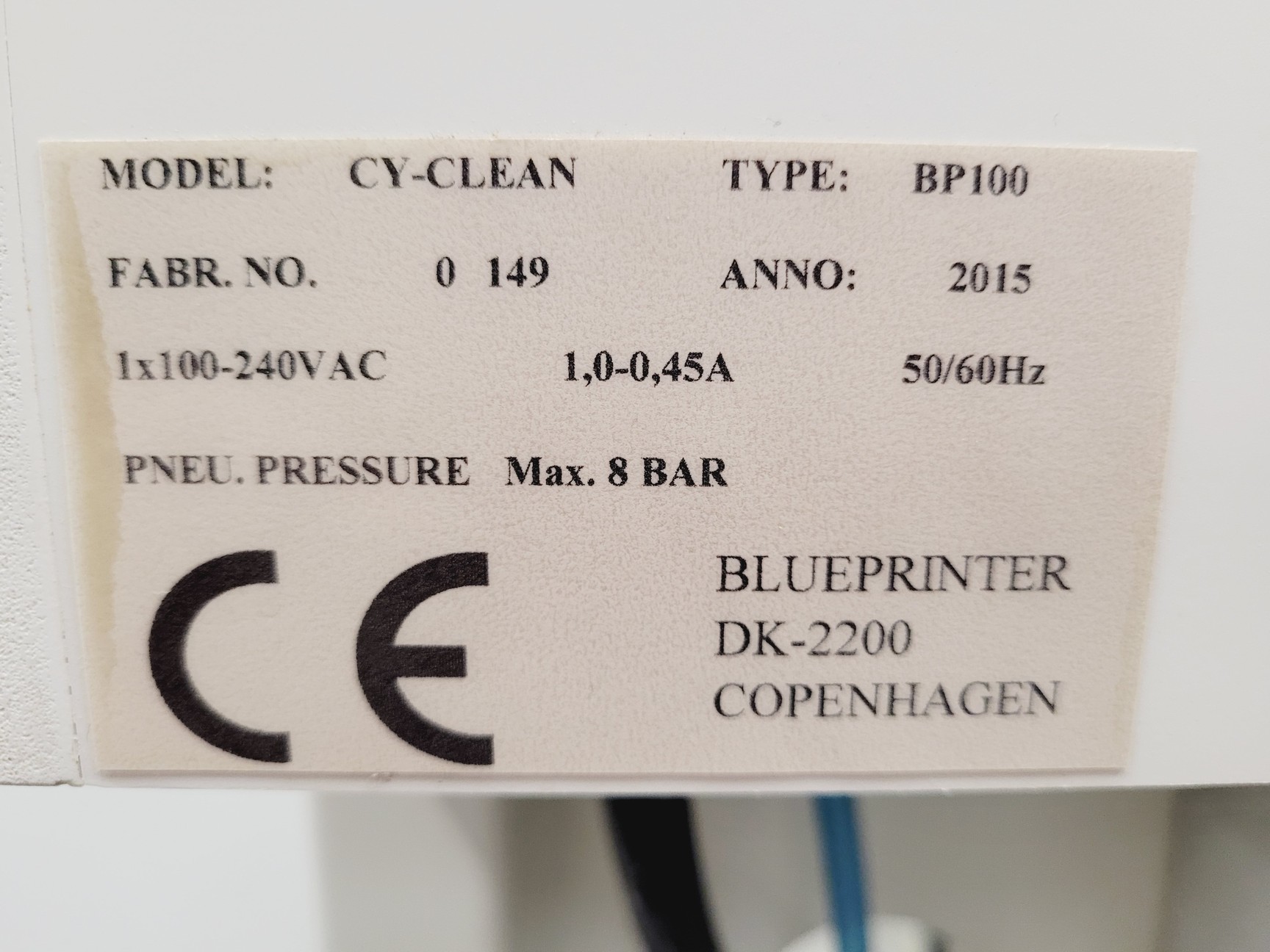 Image of Blueprinter Cy-Clean BP100 3D Printing Cleaning Glovebox Floor Standing