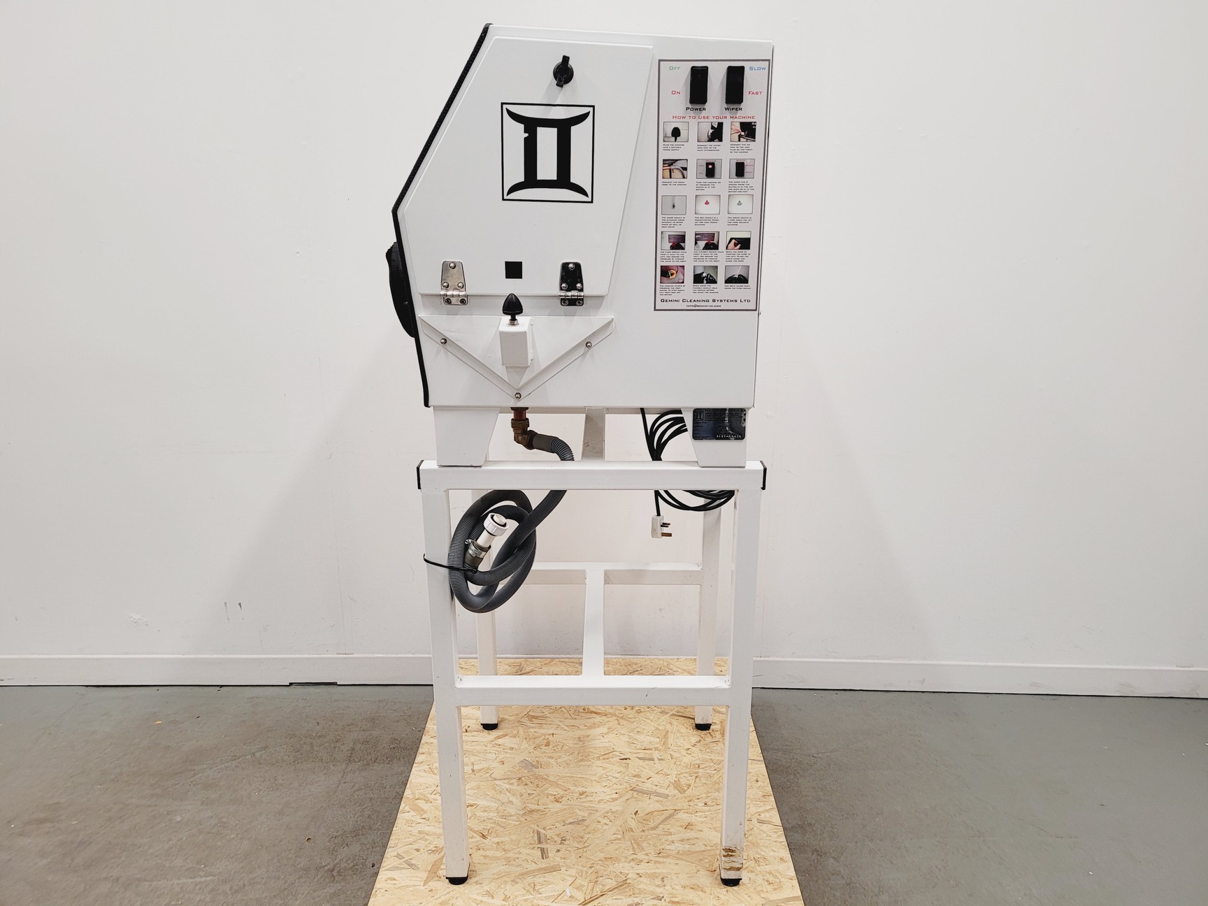 Image of Gemini Cleaning Systems Genie 460 Glovebox Pressure Wash Cabinet 3D Printing