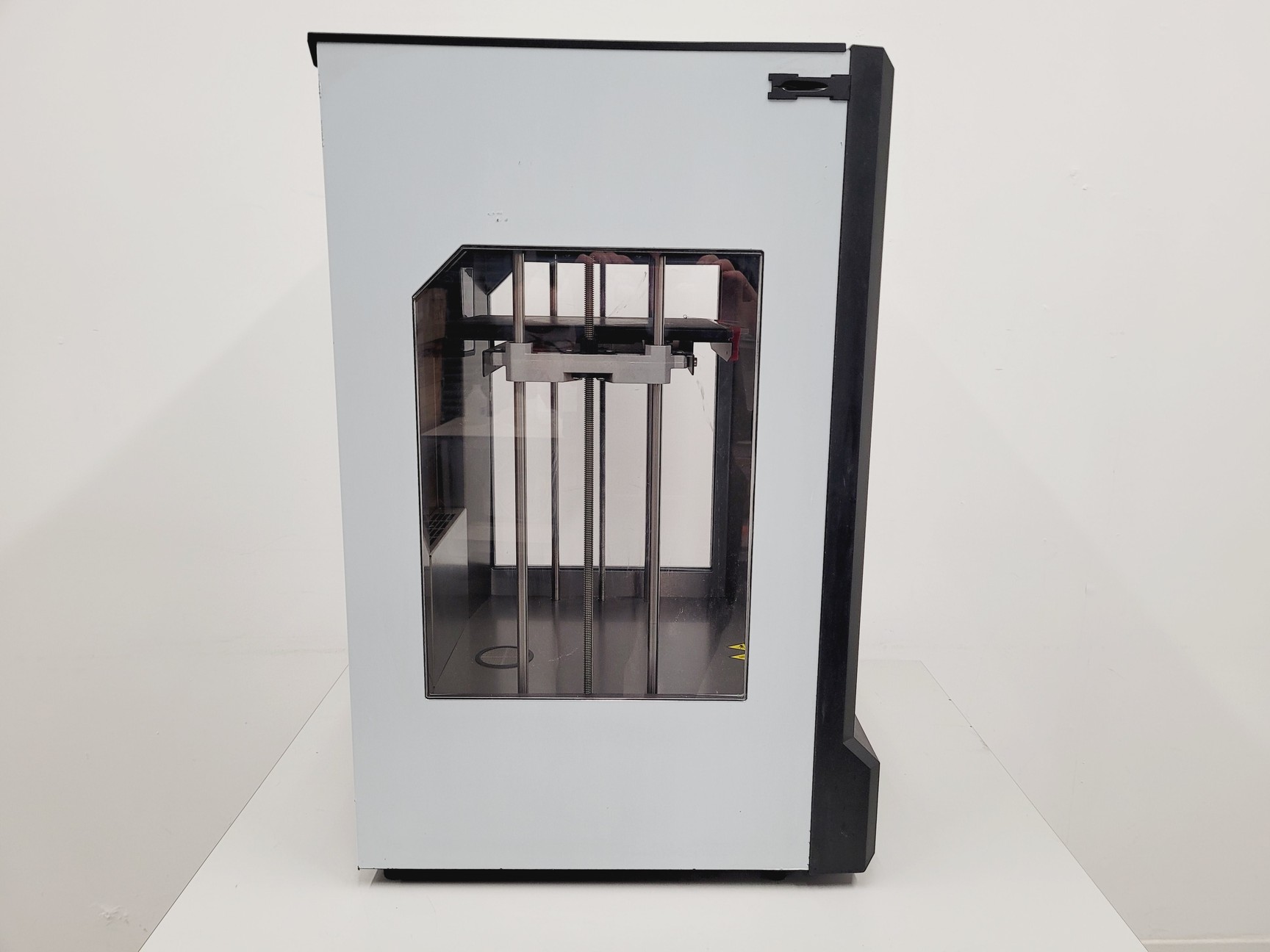 Image of MakerBot Replicator Model Z18 3D Printer 5th Gen