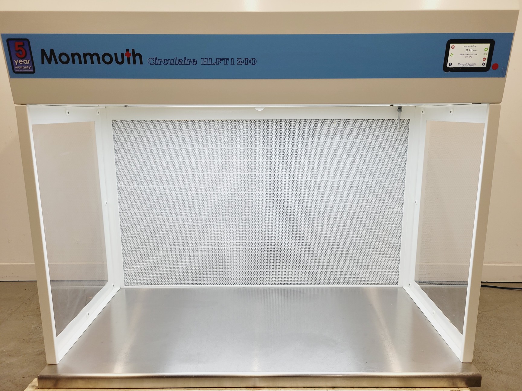Image of Monmouth Circulaire HLFT 1200 Laminar Flow Cabinet Lab