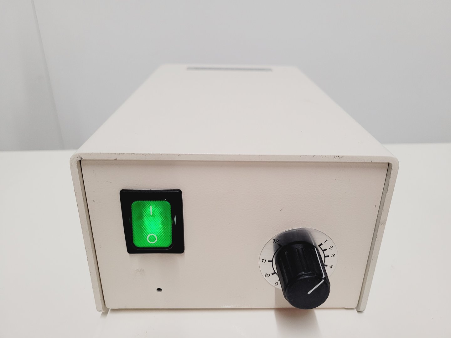 Image of Zeiss 47 09 14 Microscope Trinocular Head with Power Supply