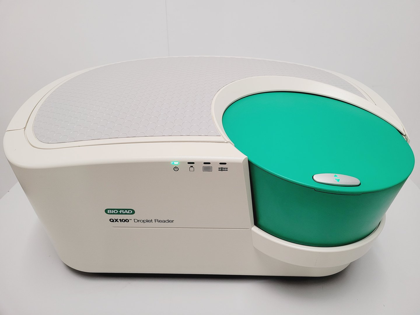 Image of Bio-Rad QX100 Droplet Reader Lab