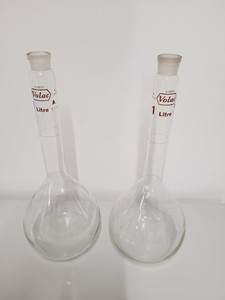 Thumbnail image of 12 Piece Lab Glassware Collection Buchi, Schott Duran, Lenz, Pyrex, Volac, etc