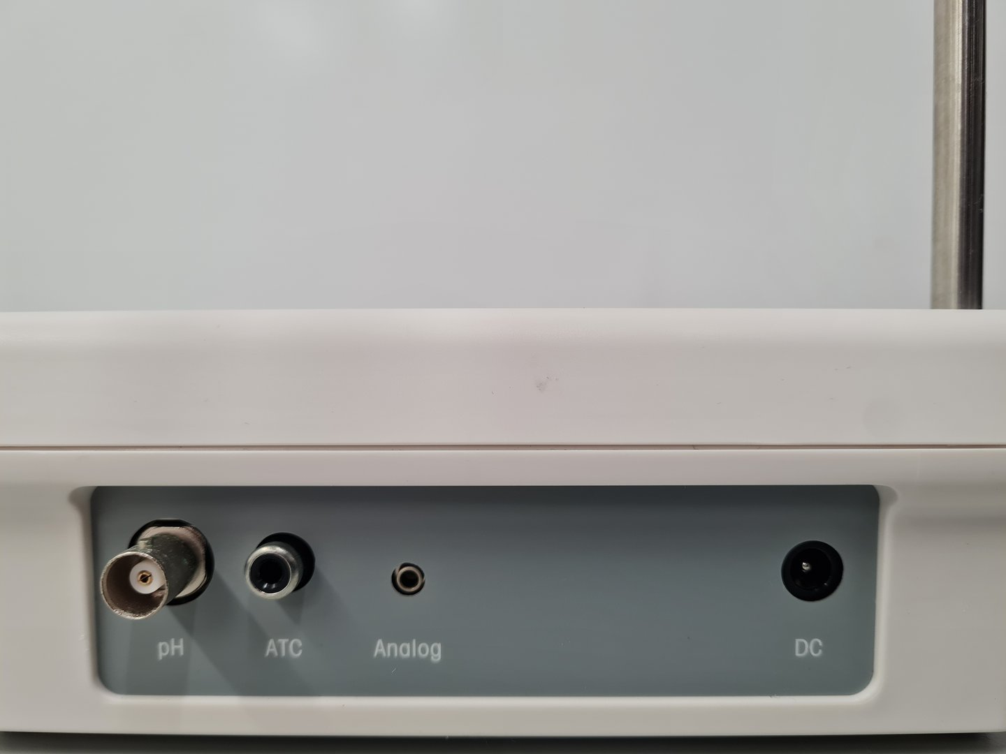 Image of Mettler-Toledo Five Easy F20 pH Meter Lab