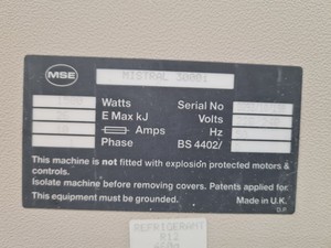 Thumbnail image of MSE Mistral 3000i Benchtop Centrifuge w/ Windshield Rotor Lab