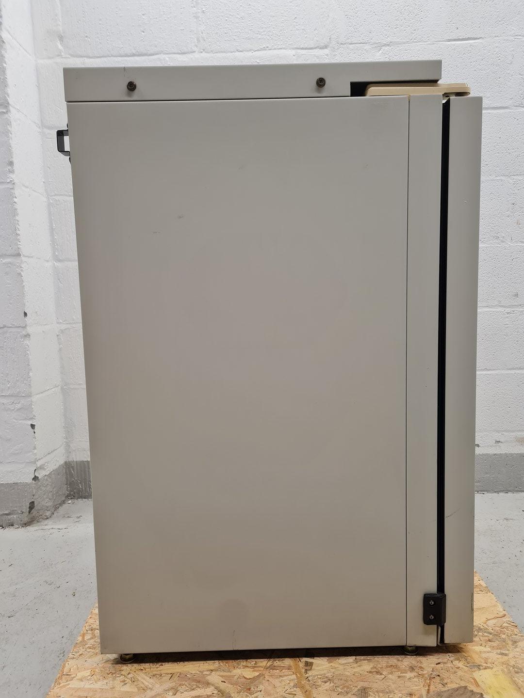 Image of Sanyo CO2 Incubator Model: MCO-175 Lab