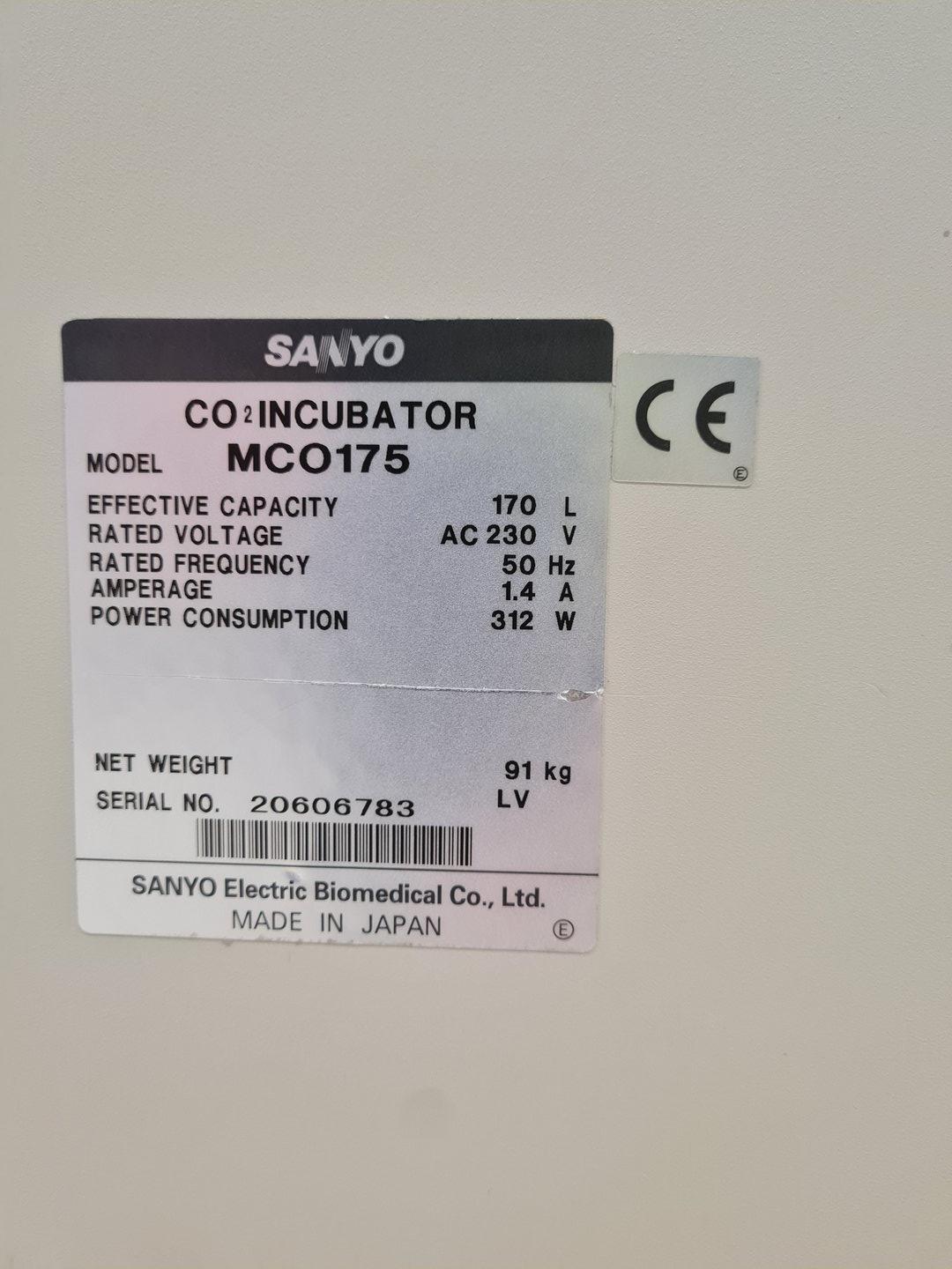 Image of Sanyo CO2 Incubator Model: MCO-175 Lab