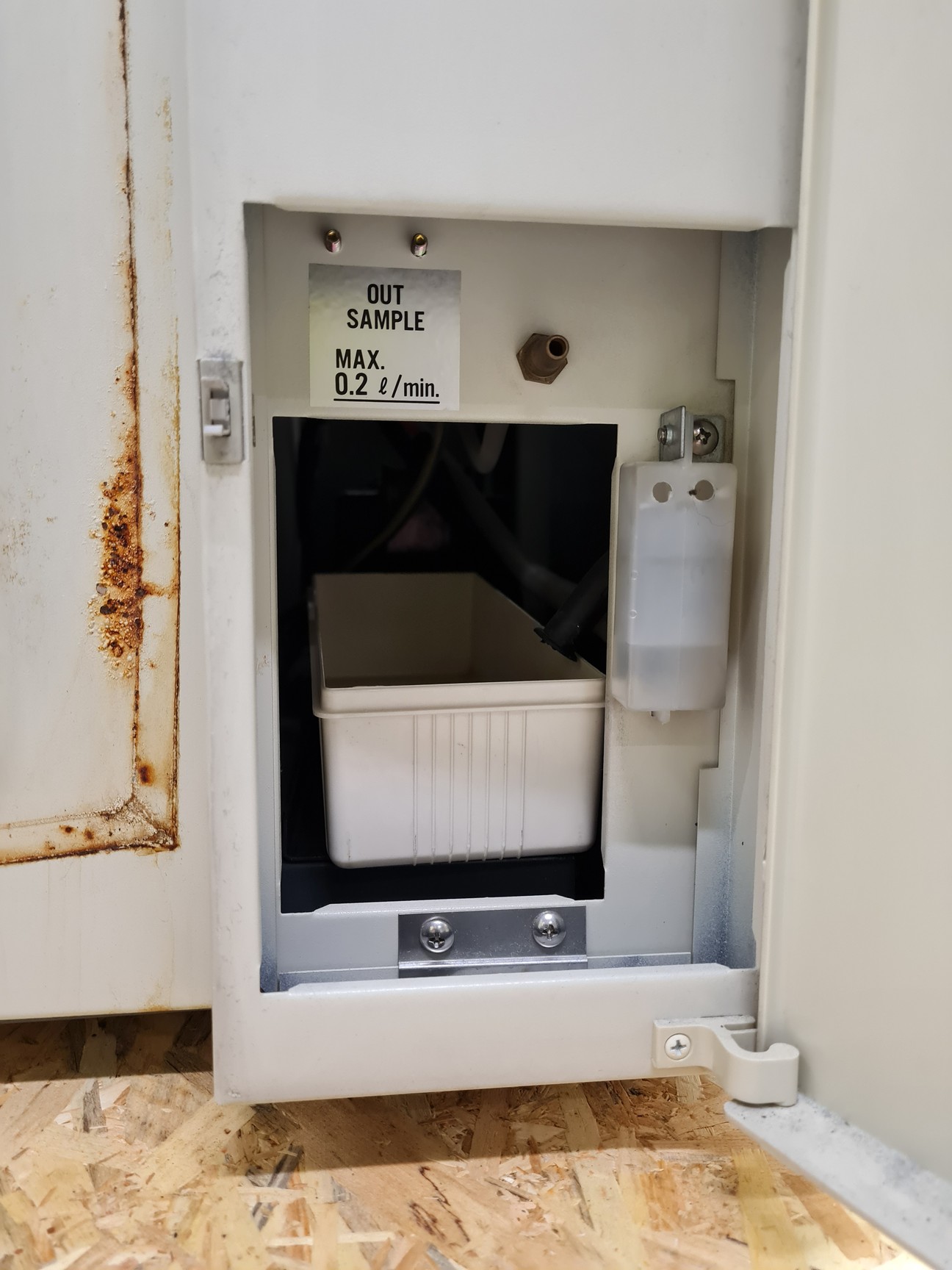 Image of Sanyo C02 Incubator Model MC0-175 Lab