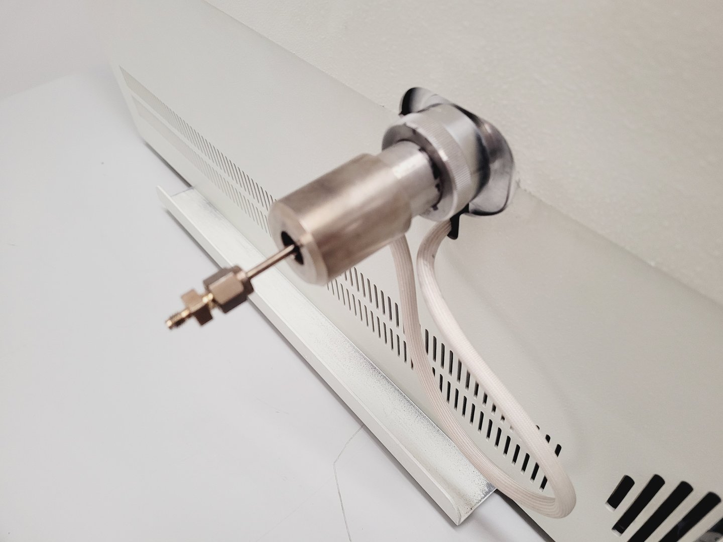 Image of Finnigan MAT GCQ - Mass Spectrometer  Lab